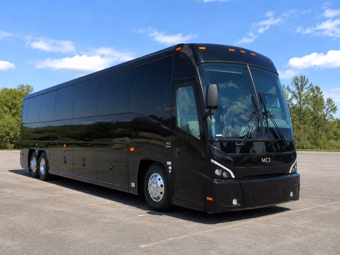 a charter bus makes science center and stem field trips easy